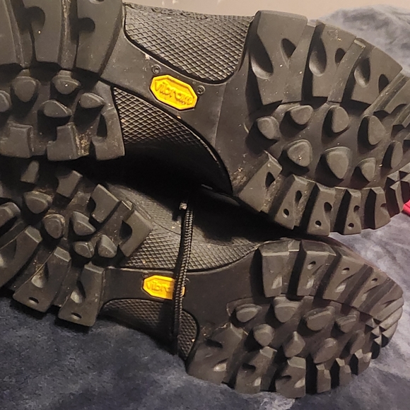 Women's Harley Davidson Boots - Picture 2 of 5